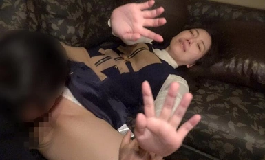 PKPD-302 请和我的女朋友睡觉，娜美，28 岁，户川娜美。