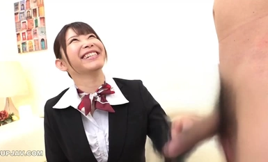 [モザイク破壊]109IENFH-32303 航空会社勤務の現職キャビンアテンダントさん！女性経験無しのシャイな童貞の悩みを解決してもらえませんか？ フル勃起した童貞チ◯ポにフライト帰りでムラムラしてるCAさんが赤面発情！？さくらさん