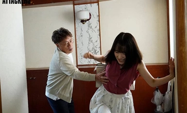 SAMA-107 Saya dirogol setiap hari oleh suami baru ibu saya, seorang lelaki tua. Momo Shiraishi