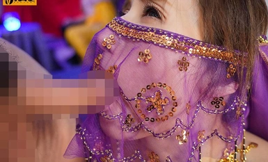 WAAA-372 超厳しいツンツン女上司がセクキャバで働いていたのでこっそりフェベチオさせまくった JULIA