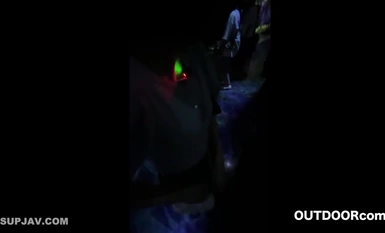 FC2-PPV-4404422 Seorang pelajar kolej wanita berbulu dengan domain mutlak! Semasa saya sedang bertarikh di kemudahan komersial, saya meneroka tempat itu mendedahkan skirt mini saya dan berakhir di tandas lelaki. Penggambaran vlog semasa bersembunyi daripa