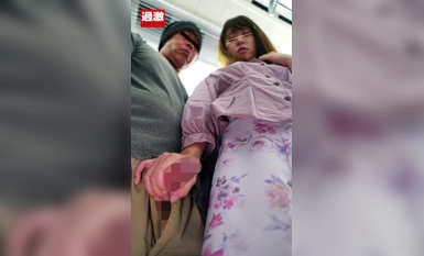 [馬賽克破壞]NHDTB-622 在丈夫旁邊被猥褻的妻子，猛烈地扭動臀部，變得性慾旺盛，默默地射精，尋找他的雞巴。