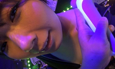 NUBI-086 地下アイドル過激チェキ会2
