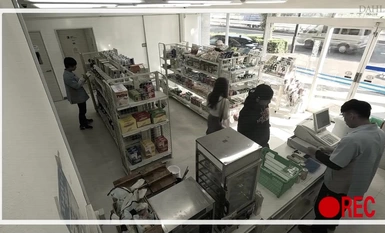 DLDSS-298 만취 유부녀의 강요에 의한 성교 욕구불만에서 우발적으로 저지른 행위의 대가는 변태 점원들의 성욕 처리 林ゆな