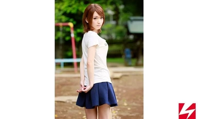 [马赛克破坏] NNPJ-118 女歌手椎名索拉以写实的方式完成了她的 AV 首秀！ 第一次拍摄是作为女演员的性爱训练！乐队和AV，你选哪个？