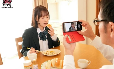 DASS-382 一本厚厚的记录，记录了一个天真漂亮的爱女在父亲精子的陪伴下成长的厚厚的五味瓶。 白石桃子