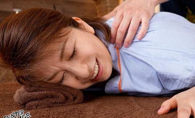 [马赛克破坏] HONE-272 大乳房 Nakadashi Seitaiin Yukari Orihara，姨妈疯狂的精致触摸乳房按摩。