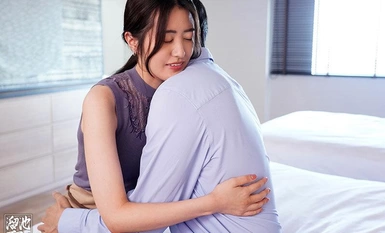 [モザイク破壊]MEYD-908 希純花梨 27歳 男性経験は少ないけれど…性欲エスカレートのむっつり介護士さんイキまくりAV DEBUT！！