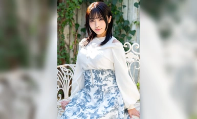 XOX-012 新人--韩国偶像长相！性欲怪兽服饰店员工山崎蕾米AV首秀