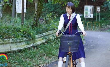SORA-524 Yura Hinata Yura, ang nakatatandang kapatid na babae na nag-aalok ng kanyang puki bilang kapalit upang protektahan ang kanyang nakababatang kapatid na si Sara mula sa kanyang abnormal na sekswal na tiyuhin