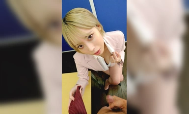 DNJR-121 가학적인 여자 상사의 교육적 정자채취 카와나 미즈즈키