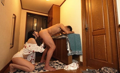 PIYO-199 「私が妊娠したらおじさんはどうするの？」娘の親友の女子校生とこっそり中出し歪んだ愛の日常