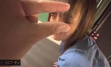 DRPT-060 岡本莉莉，一個穿著工作服（工作服）感到尷尬的大胸部女孩，但在她的兼職工作中卻被迫多次射精。