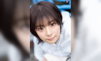 MOGI-132 [初次拍摄] 在西餐厅打工的女大学生 奇迹美少女，经验不足，却比别人更喜欢情色。 有一天 有一天
