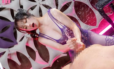 [Mosaic Destruction]MIDV-675 Pussy diselubungi rapat, pukinya diramas, dan pukinya terdedah sepenuhnya. Penuh industri seks di mana dia terus kencing dalam kostum comel erotik lucah.Yoru Tsukigumo