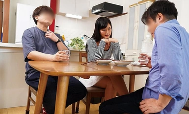 KSBJ-299 上司の奥さんは清楚に見えて隠れてHなイタズラをしてくる痴女妻だった！？