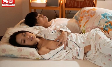 [马赛克破坏] SSNI-661 娇小白皙的女孩被资深巨汉的骑马压迫式性交戴上绿帽子，并得到了快感 小岛南（Minami Kojima）。