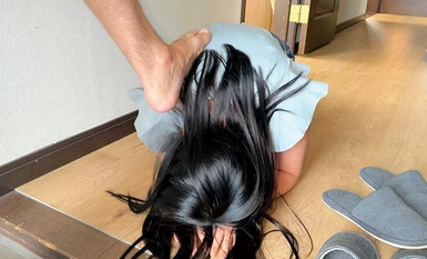 HRSM-041 街金 返済期日に間に合わなかった債務者たち4名 住所/氏名/年齢/顔 晒します 人権を無視され無理やり巨根をねじ込まれ涙目
