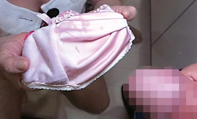 VNDS-3410 完全主观："来，给我做你的配菜......在你面前让我看看你的鸡巴...... "在美丽的熟女注视下射精的快感。