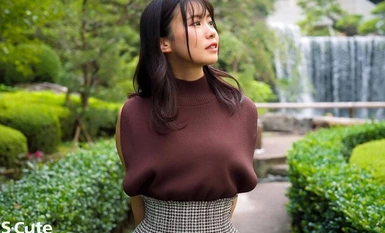 SQTE-530 I love cock (heart) cock lover, dinilaan niya ang erection na may kumikinang na mga mata Shiki Hakuto