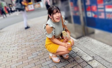 765ORECS-132 Gadis amatur yang cantik dan gadis penggetar alat kawalan jauh yang menggeletar dan merangkap dalam orang ramai! Maika-chan Sayaka-chan