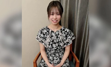 FC2-PPV-4339591 「赤ちゃんできちゃう・・・」ゆるカワ18歳に人生初の中出し。超絶スレンダーなニコニコ性格が最高に可愛い専門学生１年生。男を虜にして離さない笑顔の天使に合計３発の大量中出し！
