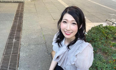 HMDNV-699 【ギャップ萌え♪】子ども大好きなまじめな学童の先生33歳 ドMで他人棒中毒の変態妻がデカチンアクメ地獄天国昇天NTR生中ファック！！