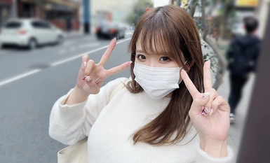 FC2-PPV-4336020 1週間限定価格！【無】繁華街をデートしてからホテルに連れ込み♡性格良しおっぱい良しのお気に入りの彼女あみちゃんとラブラブハメ撮り♡透き通るようなキレイなおマ〇コにたっぷり中出し♡特典で別視点カメラ有り