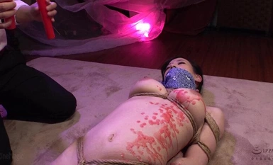 CMC-307 變成牲畜妓女的女人 不滿於自我束縛的自慰，豐滿的已婚婦女鈴木明菜找到了自己的使命。