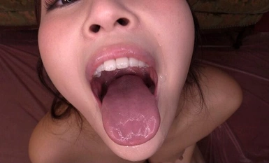 BONU-037 Cum Swallowing Dirty Talk ฟังเสียงเร้าอารมณ์ของการกลืนและกลืนในหูของคุณ Ayaka Mochizuki