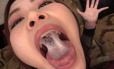 BONU-037 Cum Swallowing Dirty Talk ฟังเสียงเร้าอารมณ์ของการกลืนและกลืนในหูของคุณ Ayaka Mochizuki