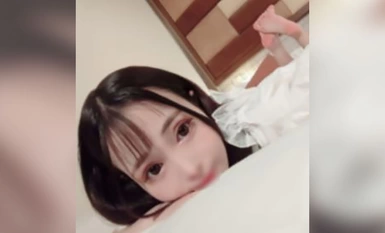 FC2-PPV-4332364 【無修正】超小顔ちっぱい女子は全身性感帯！究極太いチンポ抽送で全身を紅潮させ、絶頂エロアクメを繰り返す！