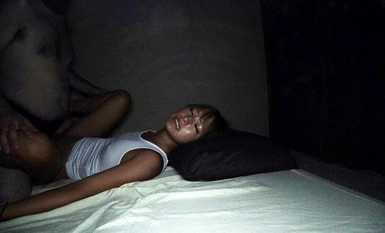 NSM-401 夜間中出被春藥綁住的美少女！ ！