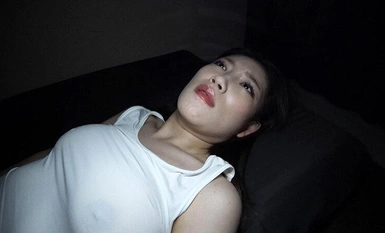 NSM-401 夜間中出被春藥綁住的美少女！ ！