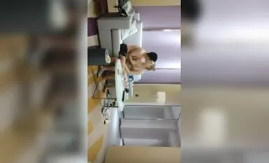 丸子头外围小姐姐 肤白貌美 黑森林骚水不断 近距离特写高潮表情欲仙欲死