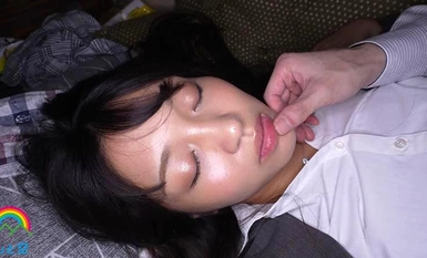 SORA-515 愛上帶回家的強暴、性毒品、討厭她的性騷擾上司，用春藥軟禁她，把她變成專門進行性處理的辦公室女孩木下希瑪麗