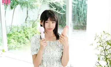 MIDV-649 Unleashed - Nakadashi 人生第一次性交 Wakana Yamori