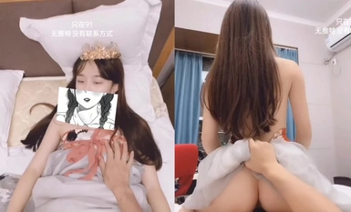 最近很火爆的逆天高顏值美少女〖不見星空〗最新第28.29部性愛私拍流出 扛腿抽插無套猛操 差點射裡面