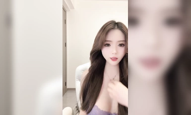 巨乳主播 菠蘿吹雪 高顏值極品身材