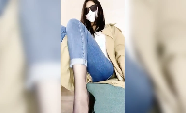 主播【办公室腿控御姐】巨乳大长腿，性感翘臀，高跟丝袜诱惑，极品身材(1)