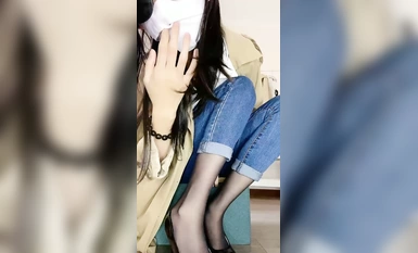 主播【办公室腿控御姐】巨乳大长腿，性感翘臀，高跟丝袜诱惑，极品身材(1)