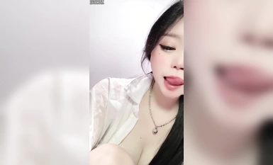 Sauh [Peminat mengantuk] sangat cantik~membunuh semua selebriti internet dalam sekejap~payudara yang halus dan gagah_letupan dengan prop (1)