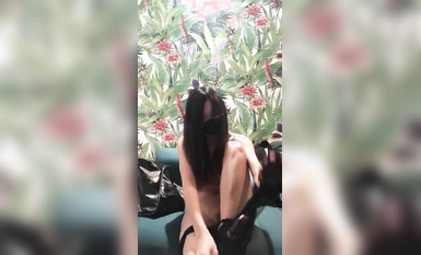 反差眼镜婊【跳跳蛇】魔鬼身材，激情裸舞，看了就想撸管(6)