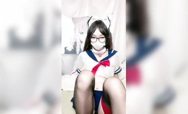 Shenzhen Luohu berkaca mata gadis sekolah [Sleepy Rabbit Acridine] Stoking JK kemahiran tarian kuda sekeping sangat kuat dan badannya fleksibel, gadis itu kecil molek dan mempunyai faraj yang besar! Sisipan alat peraga yang gila (4)