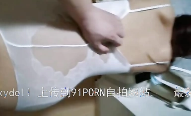 专约极品良家大神『sexydoll』-建筑工地调戏嫂子