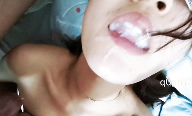 专约极品良家大神『sexydoll』-我要吃精子，喷水颜射吞精