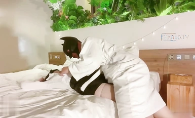 ✿Super naughty beauty❤️Internet celebrity✿ Isang magandang dalaga na may slim body at lantad ang mukha ▌Yu Mengzi▌Ang unang hand-to-hand fight, ang lasing na kapatid ay ginahasa at marahas na ibinulsa ng malaking titi ng lalaking bida mula sa likod.