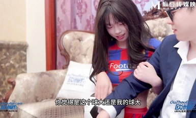 NHAV-016 Tiền đập nát em bé bóng đá