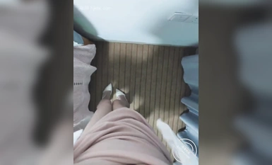海角第一美女姐姐，姐弟乱伦【姐姐的小飞棍】 全集，一步步精心设计终于上了极品尤物姐姐，让姐姐沉迷于乱伦的快感(8)