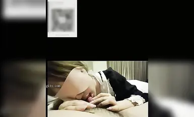บทสนทนานั้นตลกขบขันและลามกอนาจารผู้มีชื่อเสียงในการถ่ายภาพ Weibo [Impression Foot Shot] เป็นงานที่ต้องเสียค่าใช้จ่ายโดยเน้นไปที่การออกเดทกับนักเรียนหญิงผู้บริสุทธิ์ออรัลเซ็กซ์และการใช้เท้าอย่างอ่อนโยน (2)